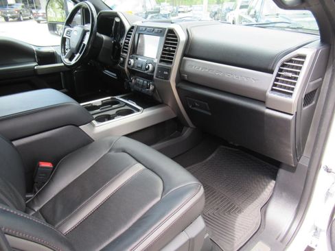 Used 2020 Ford F250 Platinum AWD/4WD image 10