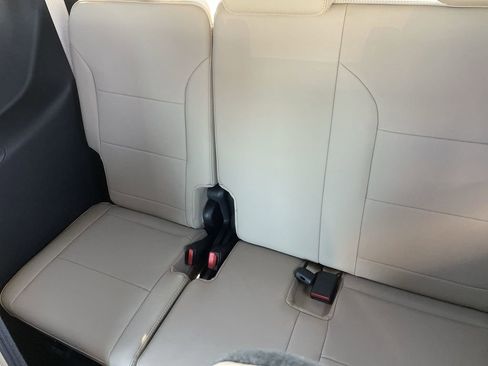 New 2026 Buick Enclave Preferred w/ Super Cruise Package FWD image 35