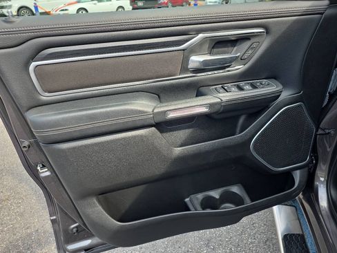 Used 2023 RAM 1500 Laramie AWD/4WD image 13