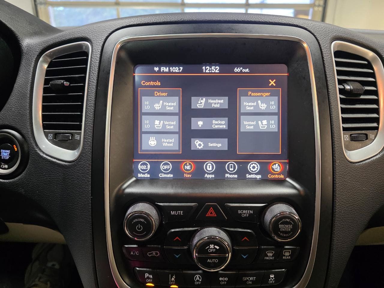 Used 2018 Dodge Durango Citadel w/ Technology Group AWD/4WD image 36