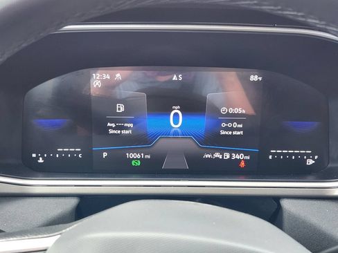 Certified 2025 Volkswagen Taos SE AWD/4WD image 11