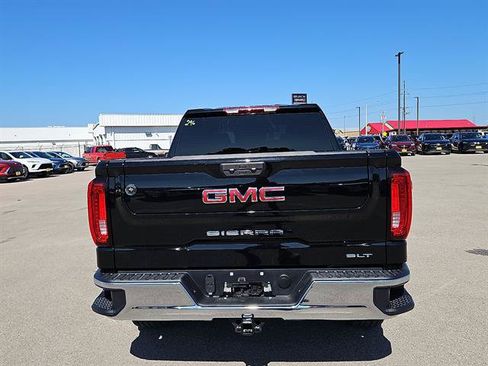 Used 2026 GMC Sierra 1500 SLT RWD image 4