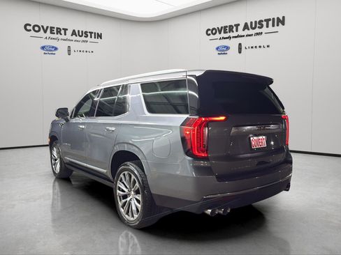 Used 2021 GMC Yukon Denali w/ Denali Premium Package image 3
