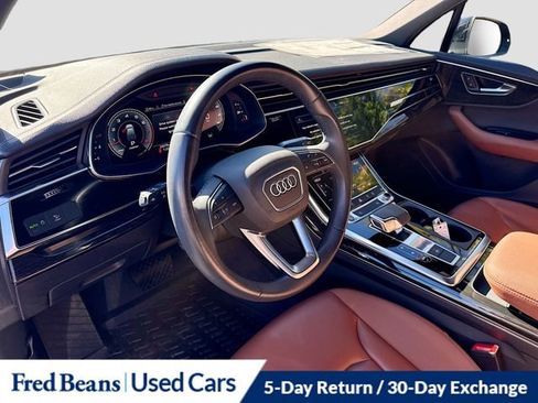Used 2023 Audi Q7 3.0T Premium w/ Convenience Package image 11