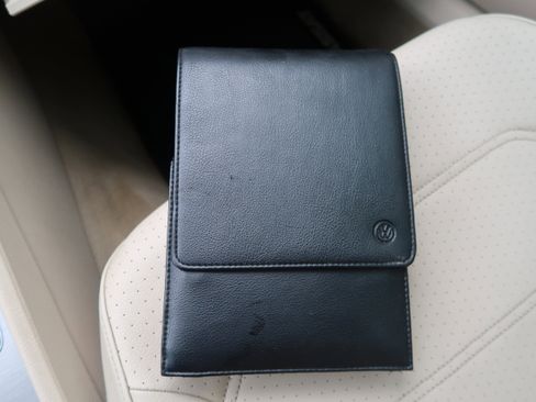 Used 2014 Volkswagen Passat TDI SE image 23