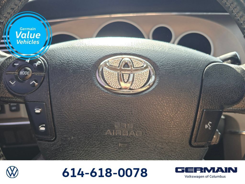 Used 2012 Toyota Sequoia SR5 w/ Sport Appearance Pkg AWD/4WD image 21