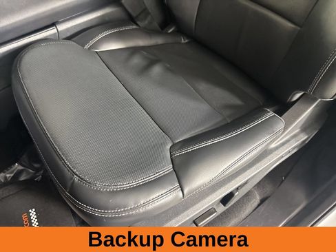 Used 2025 Ford Expedition Platinum AWD/4WD image 13