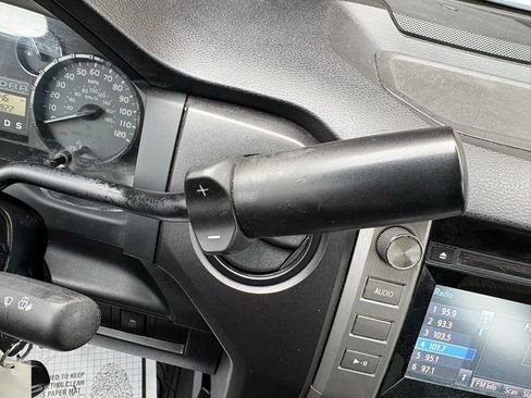 Used 2014 Toyota Tundra SR image 23