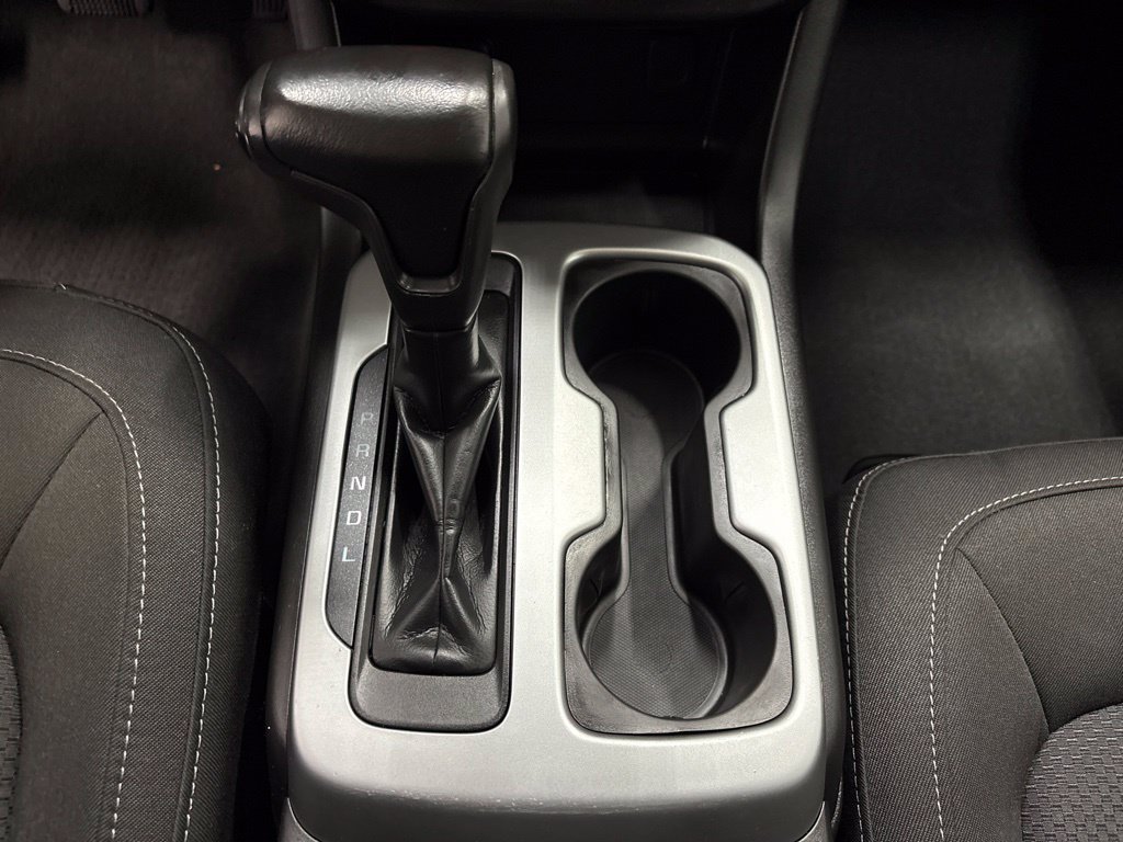 Used 2021 Chevrolet Colorado LT w/ LT Convenience Package AWD/4WD image 19