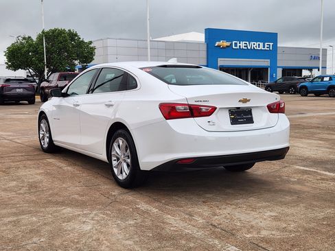 Used 2025 Chevrolet Malibu LT FWD image 8
