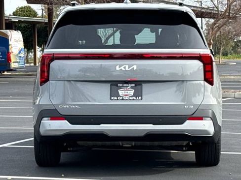 New 2026 Kia Carnival EX image 6