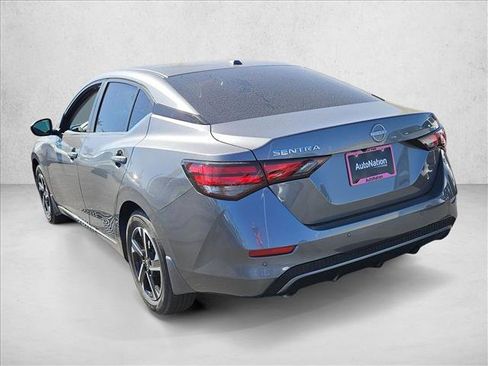 New 2025 Nissan Sentra SV image 7