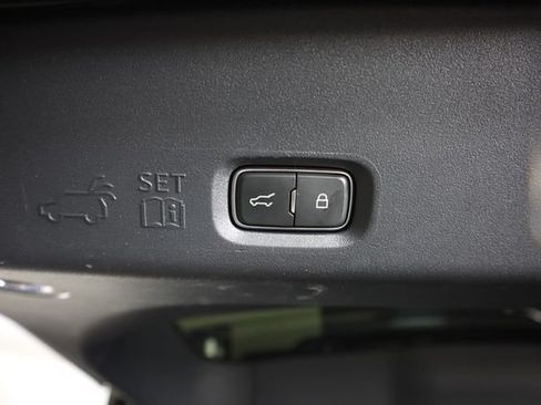 Used 2025 Ford Expedition Tremor AWD/4WD image 64