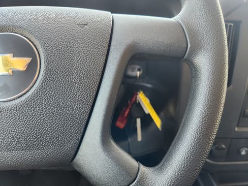 New 2025 Chevrolet Express 3500 w/ Power Convenience Package image 29
