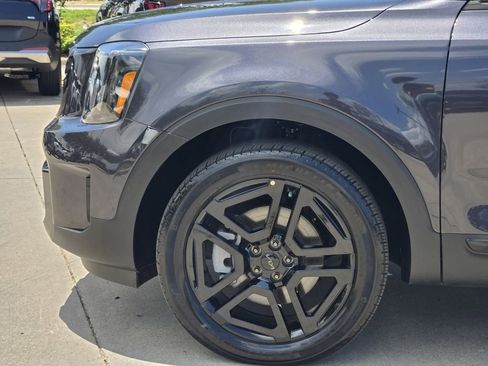 Certified 2025 Kia Telluride SX X-Line AWD/4WD image 14
