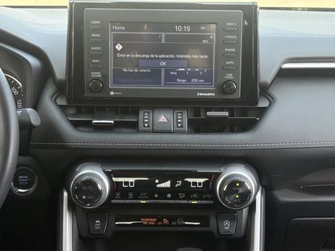 Used 2022 Toyota RAV4 XLE Premium FWD image 17