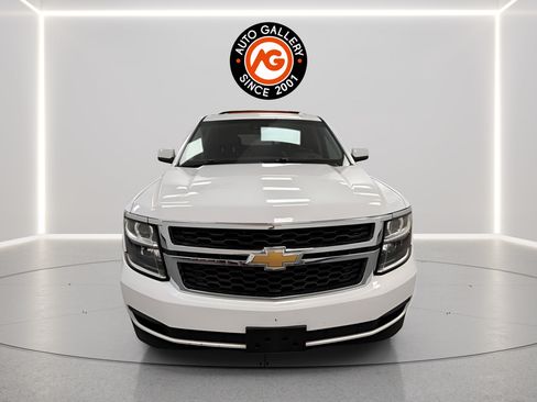 Used 2018 Chevrolet Tahoe LT RWD image 2