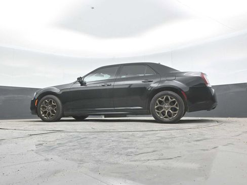 Used 2017 Chrysler 300 S w/ 300S Premium Group 2 w/2_L AWD/4WD image 24