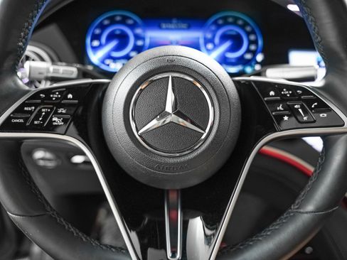 Certified 2023 Mercedes-Benz EQS 580 4MATIC SUV image 15