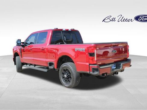 Used 2026 Ford F250 Lariat w/ Black Appearance Package image 7