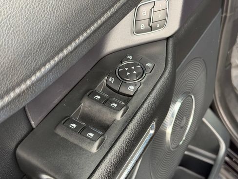 Used 2021 Ford Expedition XLT AWD/4WD image 13