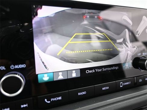 New 2025 Honda Accord SE image 16