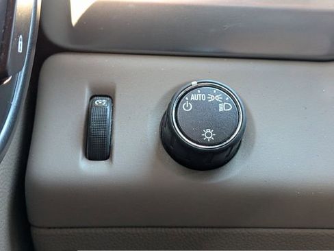 Used 2017 Chevrolet Tahoe LT image 25