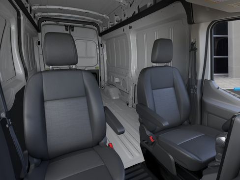 New 2026 Ford Transit 250 148 High Roof RWD image 10