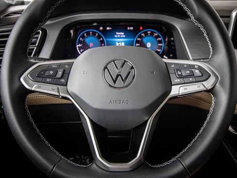 New 2026 Volkswagen Atlas Cross Sport SE FWD image 38