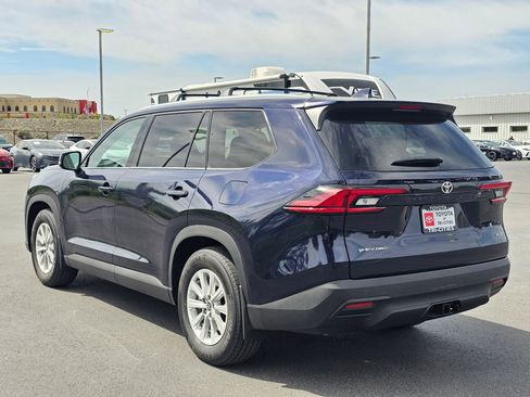 New 2026 Toyota Grand Highlander XLE AWD/4WD image 3