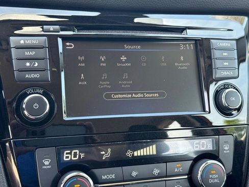 Used 2020 Nissan Rogue Sport SL AWD/4WD image 17