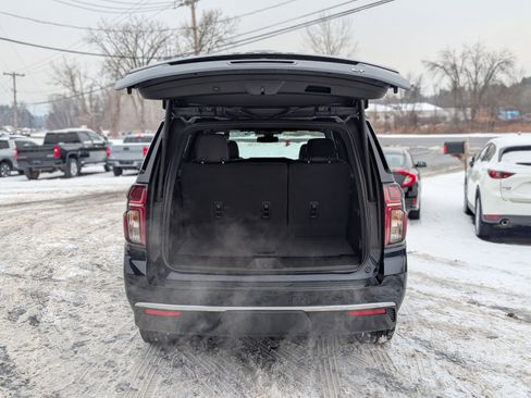 Used 2022 Chevrolet Tahoe LT w/ LT Signature Plus Package image 42