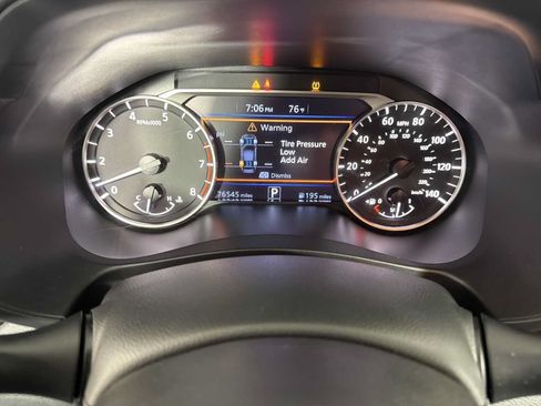 Used 2022 Nissan Altima 2.5 SR FWD image 31