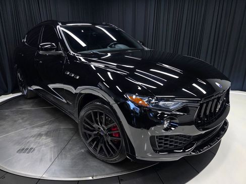 Used 2018 Maserati Levante GranSport image 55