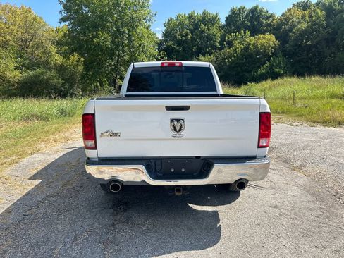Used 2019 RAM 1500 Big Horn RWD image 4