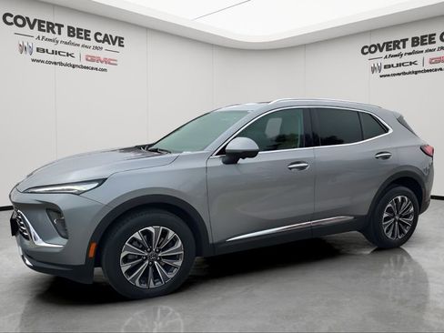 Used 2025 Buick Envision Preferred image 4