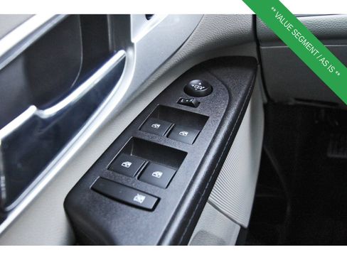 Used 2017 Chevrolet Equinox LS FWD image 21