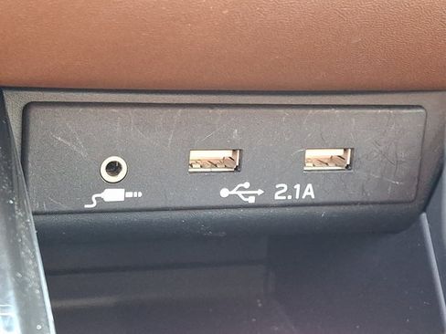 Used 2022 Subaru Outback Touring AWD/4WD image 24