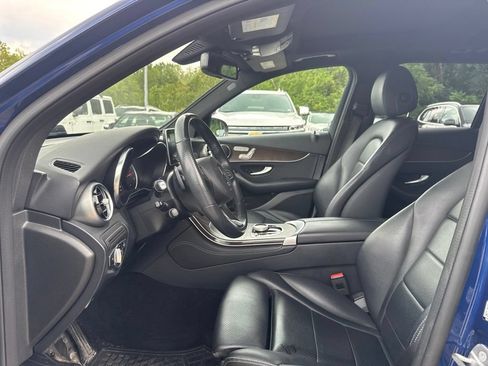 Certified 2019 Mercedes-Benz GLC 300 4MATIC image 10