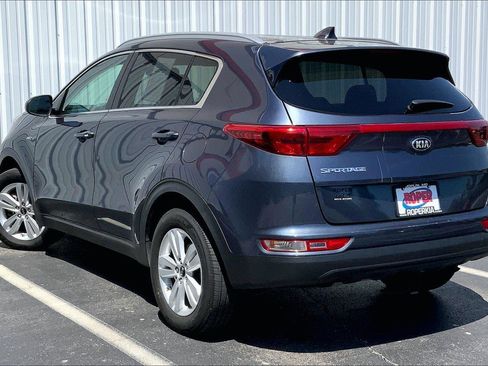 Used 2019 Kia Sportage LX w/ LX Popular Package AWD/4WD image 9
