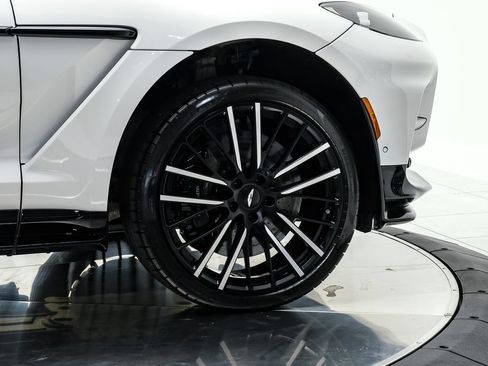 Used 2023 Aston Martin DBX 707 AWD/4WD image 59