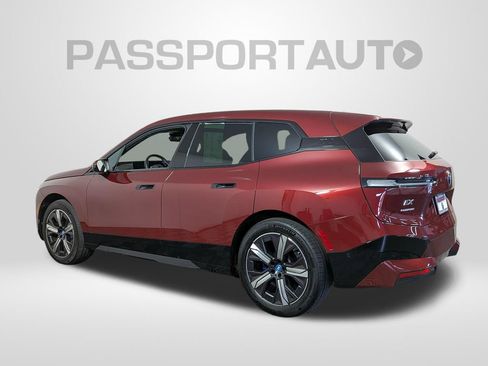 Certified 2025 BMW iX xDrive50 AWD/4WD image 3