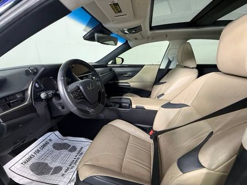 Used 2019 Lexus ES 350 w/ Accessory Package 2 FWD image 5