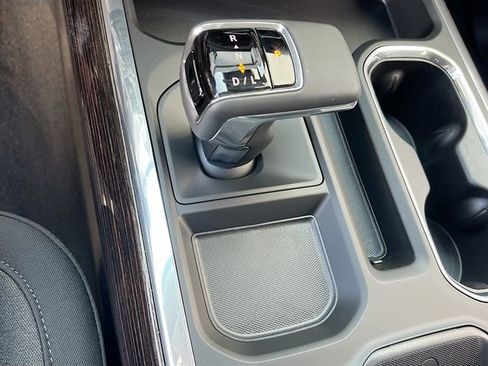 New 2026 GMC Sierra 1500 Elevation w/ Preferred Package image 12