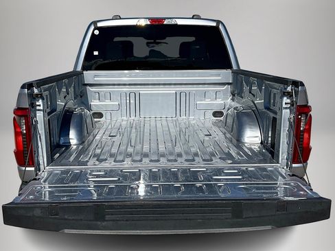 Used 2024 Ford F150 XLT w/ Mobile Office Package image 7