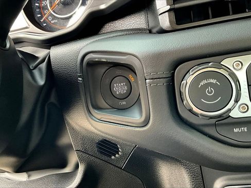 New 2026 Jeep Gladiator Mojave AWD/4WD image 25