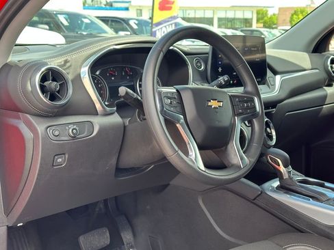 Certified 2025 Chevrolet Blazer LT AWD/4WD image 23