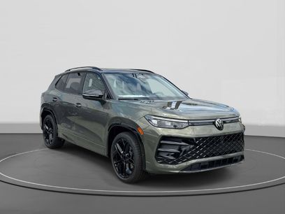 New 2026 Volkswagen Tiguan SE R-Line