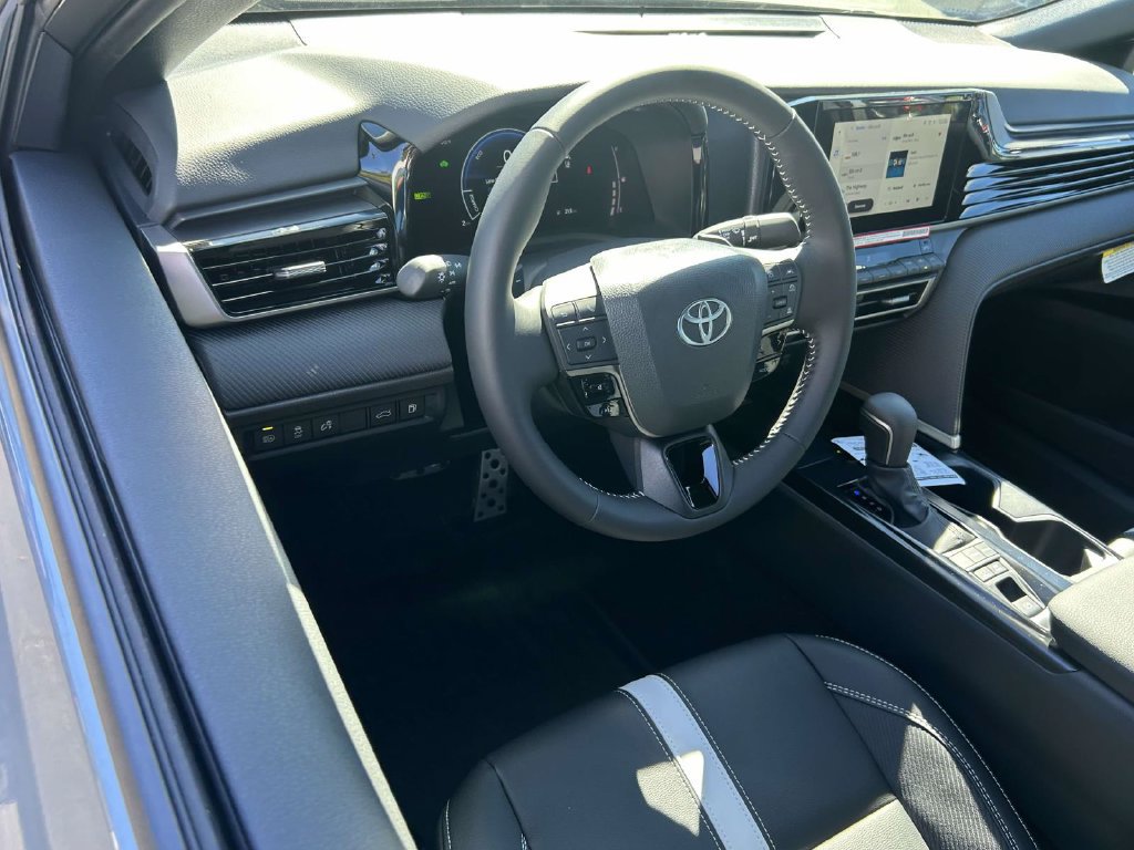 New 2026 Toyota Camry SE w/ Convenience Package FWD image 12