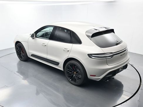Certified 2023 Porsche Macan GTS image 36